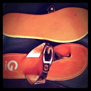 Guess woman's sandals